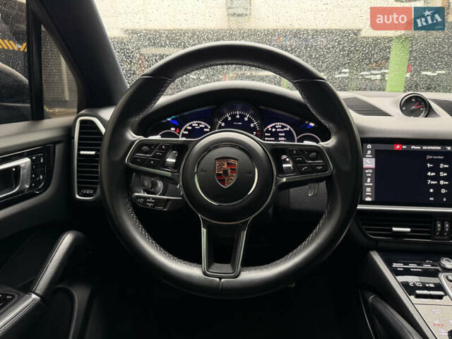 Серый Порше Каен, объемом двигателя 2.9 л и пробегом 32 тыс. км за 64000 $, фото 13 на Automoto.ua