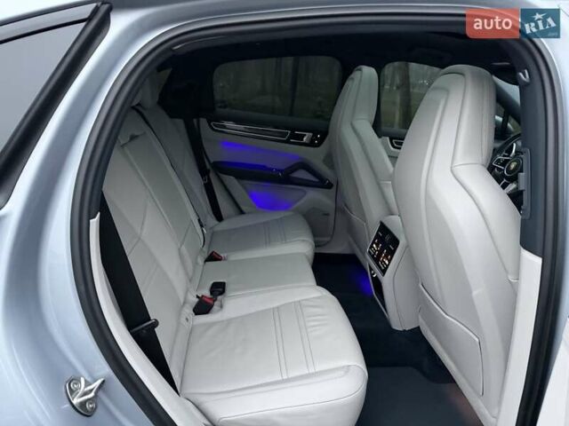 Сірий Порше Cayenne, об'ємом двигуна 2.89 л та пробігом 90 тис. км за 83500 $, фото 39 на Automoto.ua