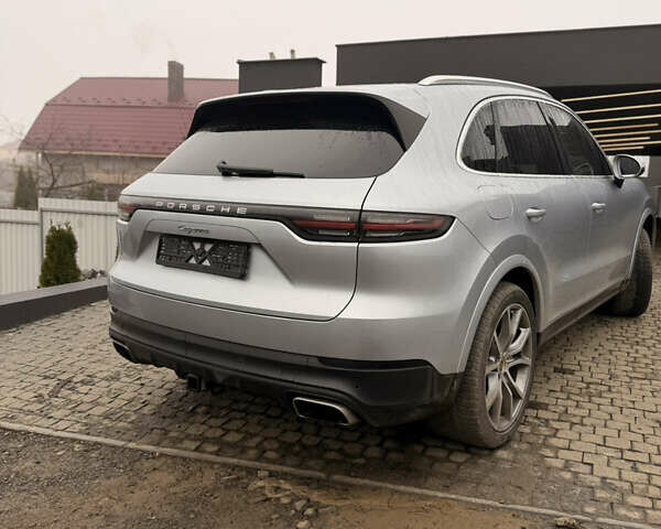 Серый Порше Каен, объемом двигателя 3 л и пробегом 137 тыс. км за 48500 $, фото 6 на Automoto.ua