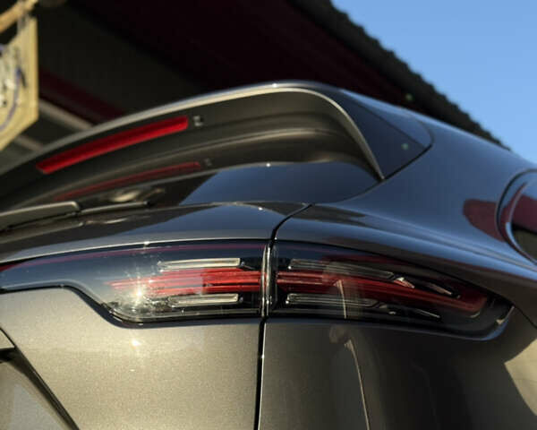 Серый Порше Каен, объемом двигателя 3 л и пробегом 75 тыс. км за 62000 $, фото 3 на Automoto.ua