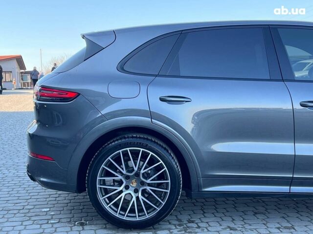 Серый Порше Каен, объемом двигателя 2.9 л и пробегом 88 тыс. км за 70990 $, фото 9 на Automoto.ua