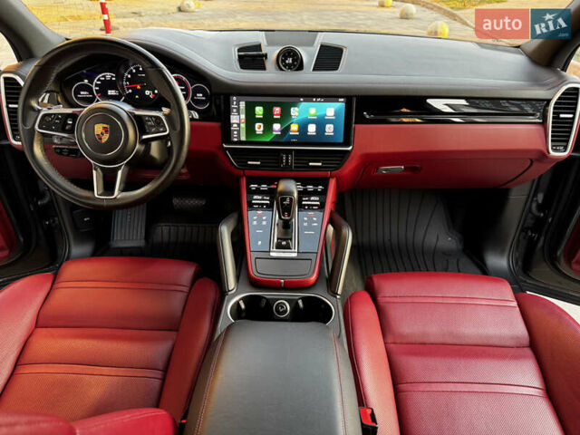 Сірий Порше Cayenne, об'ємом двигуна 3 л та пробігом 86 тис. км за 55700 $, фото 35 на Automoto.ua