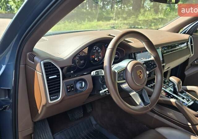 Серый Порше Каен, объемом двигателя 3 л и пробегом 101 тыс. км за 55000 $, фото 12 на Automoto.ua