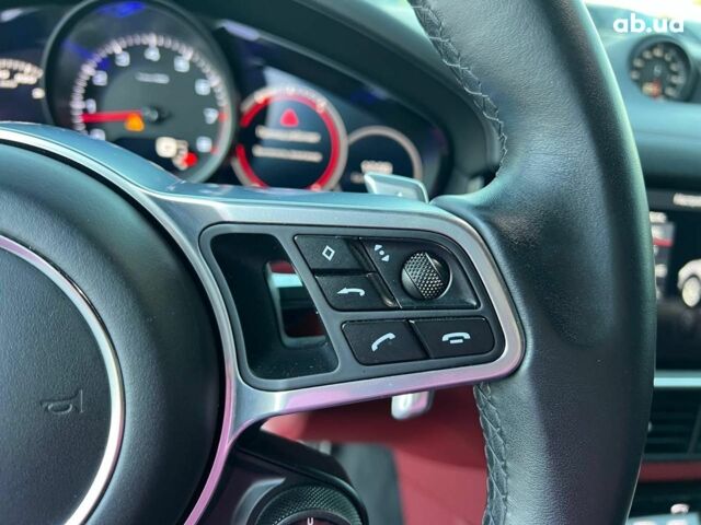 Серый Порше Каен, объемом двигателя 2.9 л и пробегом 88 тыс. км за 70990 $, фото 25 на Automoto.ua