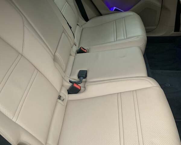 Серый Порше Каен, объемом двигателя 3 л и пробегом 40 тыс. км за 70000 $, фото 8 на Automoto.ua