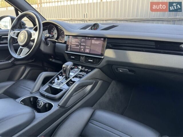 Сірий Порше Cayenne, об'ємом двигуна 3 л та пробігом 83 тис. км за 51500 $, фото 22 на Automoto.ua