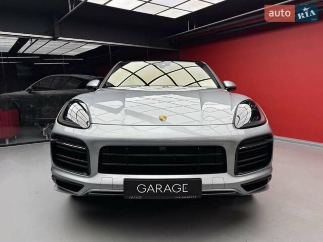 Сірий Порше Cayenne, об'ємом двигуна 4 л та пробігом 57 тис. км за 95900 $, фото 1 на Automoto.ua
