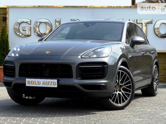 Сірий Порше Cayenne, об'ємом двигуна 0 л та пробігом 30 тис. км за 111000 $, фото 4 на Automoto.ua