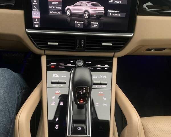 Серый Порше Каен, объемом двигателя 3 л и пробегом 40 тыс. км за 70000 $, фото 13 на Automoto.ua