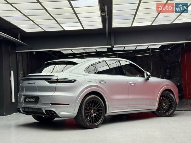 Сірий Порше Cayenne, об'ємом двигуна 4 л та пробігом 57 тис. км за 95900 $, фото 16 на Automoto.ua
