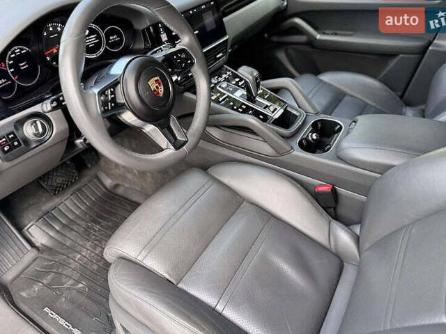 Сірий Порше Cayenne, об'ємом двигуна 3 л та пробігом 83 тис. км за 47650 $, фото 17 на Automoto.ua