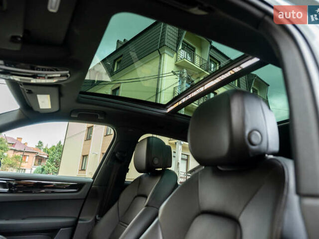 Сірий Порше Cayenne, об'ємом двигуна 2.89 л та пробігом 66 тис. км за 63000 $, фото 12 на Automoto.ua