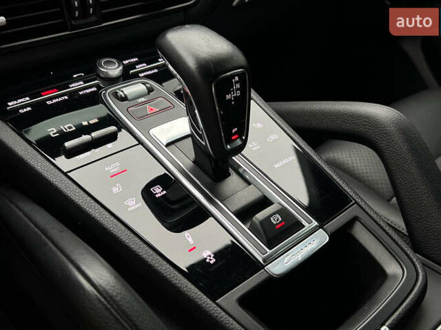 Серый Порше Каен, объемом двигателя 3 л и пробегом 143 тыс. км за 51999 $, фото 17 на Automoto.ua