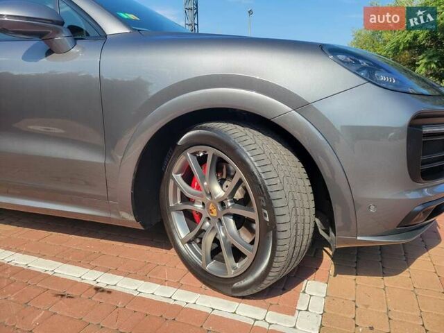 Сірий Порше Cayenne, об'ємом двигуна 4 л та пробігом 72 тис. км за 92500 $, фото 15 на Automoto.ua