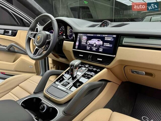 Сірий Порше Cayenne, об'ємом двигуна 4 л та пробігом 57 тис. км за 95900 $, фото 55 на Automoto.ua