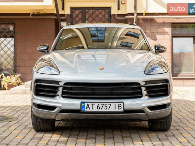 Сірий Порше Cayenne, об'ємом двигуна 2.89 л та пробігом 56 тис. км за 65000 $, фото 1 на Automoto.ua