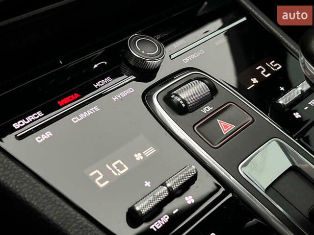 Серый Порше Каен, объемом двигателя 3 л и пробегом 143 тыс. км за 51999 $, фото 18 на Automoto.ua