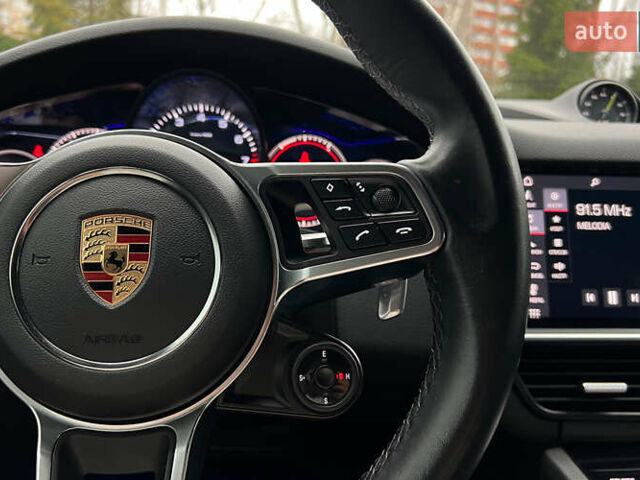 Серый Порше Каен, объемом двигателя 3 л и пробегом 143 тыс. км за 51999 $, фото 12 на Automoto.ua