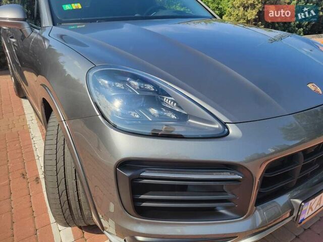 Сірий Порше Cayenne, об'ємом двигуна 4 л та пробігом 72 тис. км за 92500 $, фото 14 на Automoto.ua