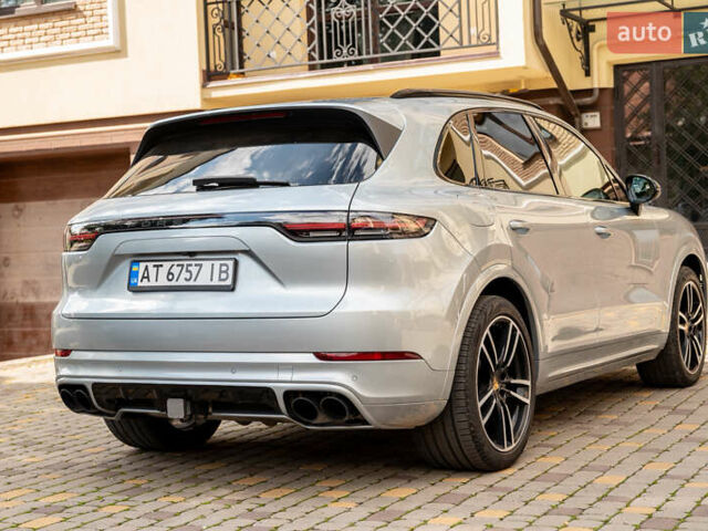 Сірий Порше Cayenne, об'ємом двигуна 2.89 л та пробігом 56 тис. км за 65000 $, фото 3 на Automoto.ua