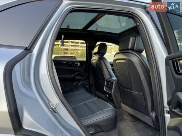 Сірий Порше Cayenne, об'ємом двигуна 3 л та пробігом 83 тис. км за 51500 $, фото 23 на Automoto.ua