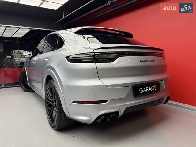 Сірий Порше Cayenne, об'ємом двигуна 4 л та пробігом 57 тис. км за 95900 $, фото 17 на Automoto.ua