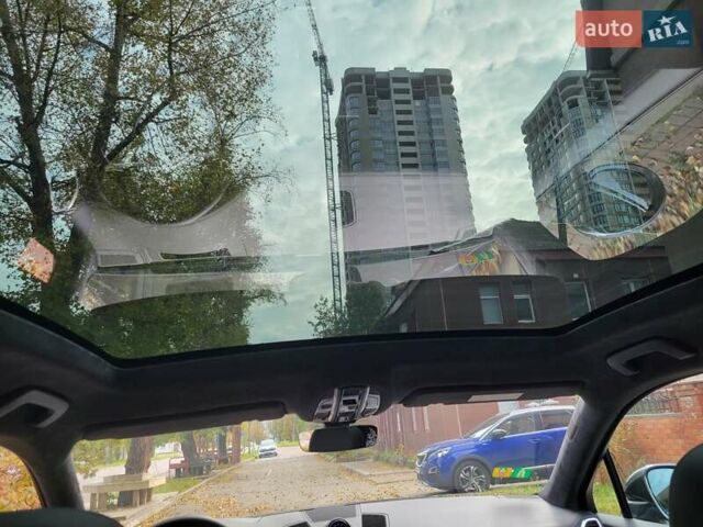 Серый Порше Каен, объемом двигателя 4 л и пробегом 72 тыс. км за 96500 $, фото 24 на Automoto.ua