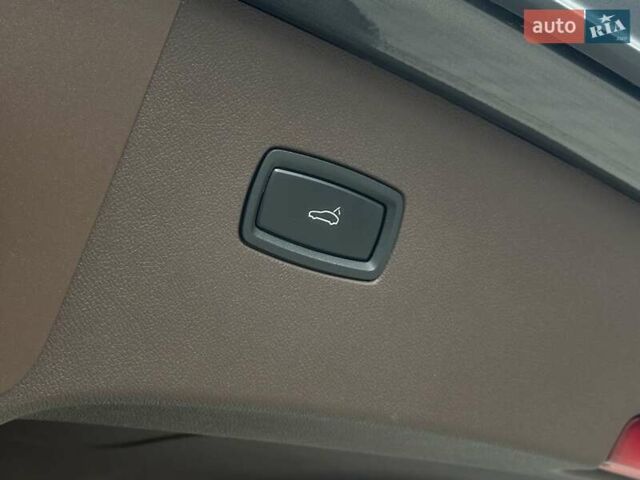 Серый Порше Каен, объемом двигателя 2.89 л и пробегом 67 тыс. км за 89900 $, фото 20 на Automoto.ua