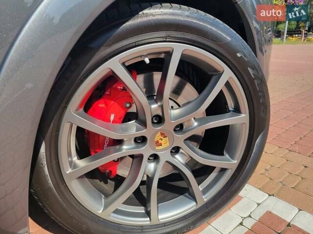 Сірий Порше Cayenne, об'ємом двигуна 4 л та пробігом 72 тис. км за 92500 $, фото 25 на Automoto.ua