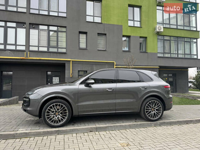Сірий Порше Cayenne, об'ємом двигуна 3 л та пробігом 32 тис. км за 74999 $, фото 24 на Automoto.ua