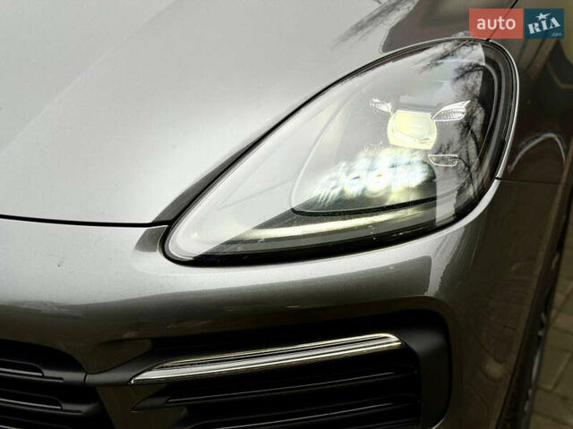 Сірий Порше Cayenne, об'ємом двигуна 3 л та пробігом 85 тис. км за 74500 $, фото 16 на Automoto.ua