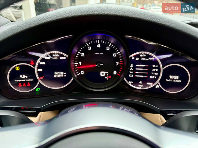 Сірий Порше Cayenne, об'ємом двигуна 3 л та пробігом 85 тис. км за 74500 $, фото 60 на Automoto.ua