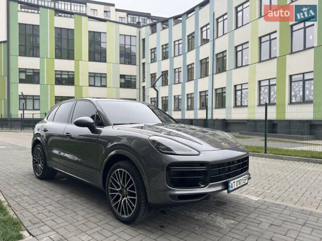 Сірий Порше Cayenne, об'ємом двигуна 3 л та пробігом 32 тис. км за 74999 $, фото 2 на Automoto.ua