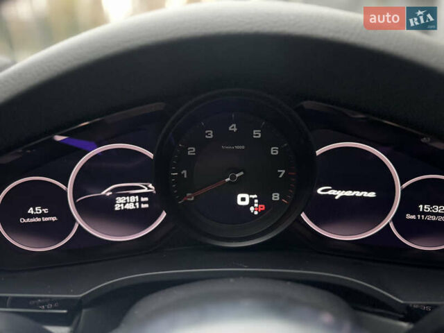 Сірий Порше Cayenne, об'ємом двигуна 3 л та пробігом 32 тис. км за 74999 $, фото 35 на Automoto.ua