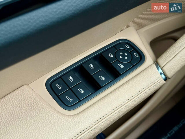 Сірий Порше Cayenne, об'ємом двигуна 3 л та пробігом 85 тис. км за 74500 $, фото 63 на Automoto.ua