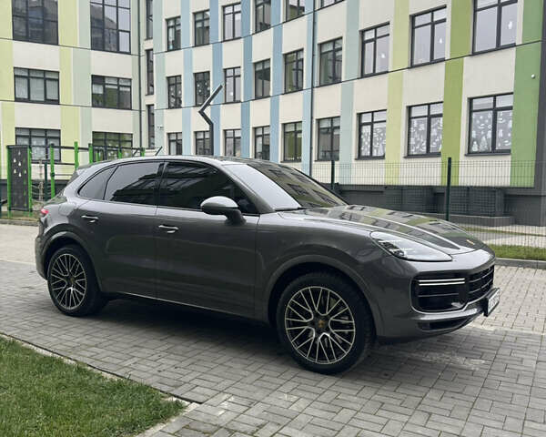 Сірий Порше Cayenne, об'ємом двигуна 3 л та пробігом 32 тис. км за 74999 $, фото 15 на Automoto.ua