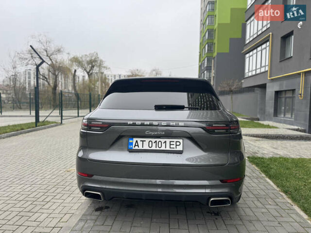 Сірий Порше Cayenne, об'ємом двигуна 3 л та пробігом 32 тис. км за 74999 $, фото 30 на Automoto.ua