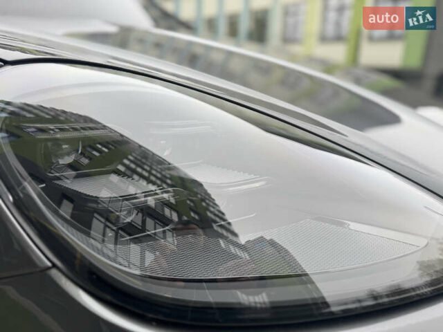 Сірий Порше Cayenne, об'ємом двигуна 3 л та пробігом 32 тис. км за 74999 $, фото 29 на Automoto.ua