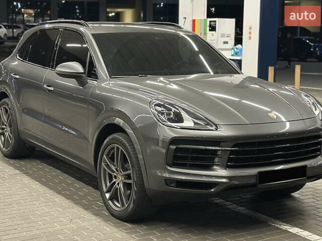 Сірий Порше Cayenne, об'ємом двигуна 3 л та пробігом 42 тис. км за 64999 $, фото 4 на Automoto.ua
