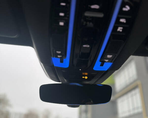 Сірий Порше Cayenne, об'ємом двигуна 3 л та пробігом 32 тис. км за 74999 $, фото 37 на Automoto.ua