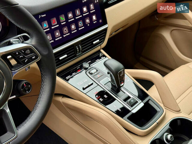 Сірий Порше Cayenne, об'ємом двигуна 3 л та пробігом 85 тис. км за 74500 $, фото 26 на Automoto.ua