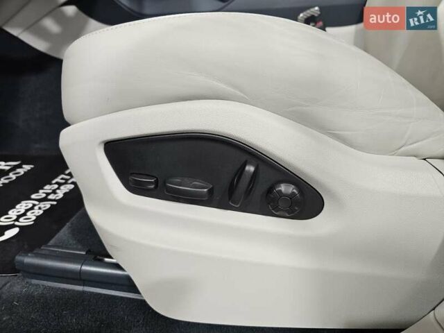 Сірий Порше Cayenne, об'ємом двигуна 4 л та пробігом 28 тис. км за 125000 $, фото 23 на Automoto.ua
