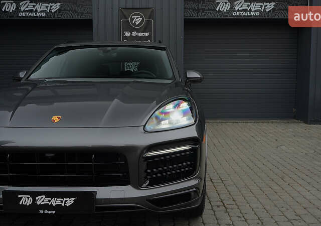 Сірий Порше Cayenne, об'ємом двигуна 4 л та пробігом 31 тис. км за 95000 $, фото 12 на Automoto.ua