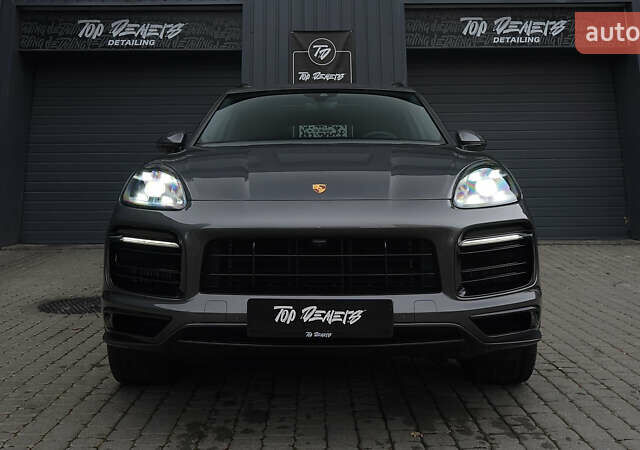 Сірий Порше Cayenne, об'ємом двигуна 4 л та пробігом 31 тис. км за 95000 $, фото 69 на Automoto.ua