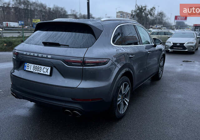 Серый Порше Каен, объемом двигателя 3 л и пробегом 81 тыс. км за 75000 $, фото 7 на Automoto.ua