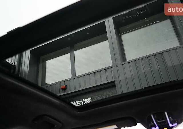 Сірий Порше Cayenne, об'ємом двигуна 4 л та пробігом 31 тис. км за 95000 $, фото 68 на Automoto.ua