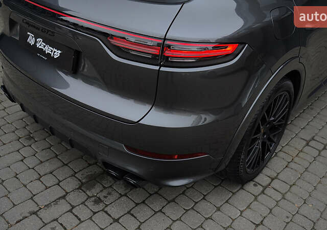 Сірий Порше Cayenne, об'ємом двигуна 4 л та пробігом 31 тис. км за 95000 $, фото 34 на Automoto.ua
