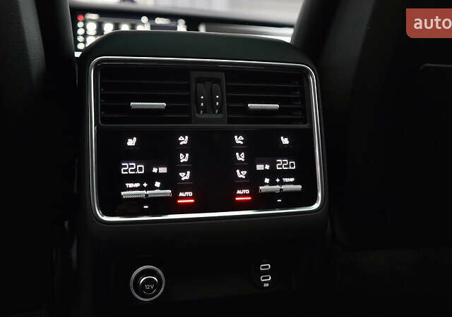 Сірий Порше Cayenne, об'ємом двигуна 4 л та пробігом 31 тис. км за 95000 $, фото 33 на Automoto.ua