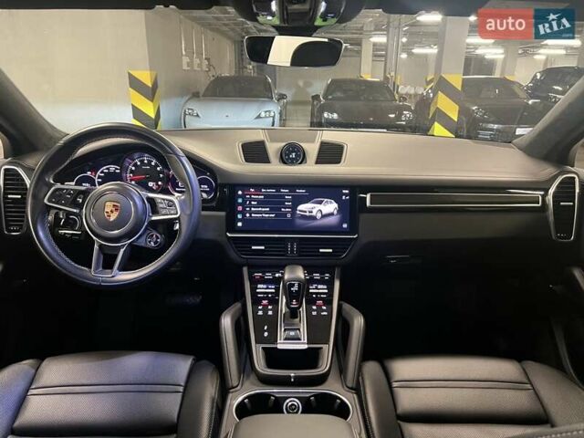Серый Порше Каен, объемом двигателя 3 л и пробегом 100 тыс. км за 85316 $, фото 28 на Automoto.ua