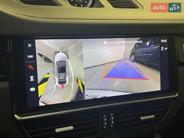 Серый Порше Каен, объемом двигателя 3 л и пробегом 100 тыс. км за 85316 $, фото 52 на Automoto.ua